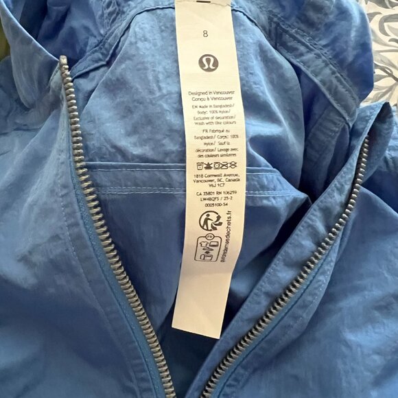 NWT Lululemon Scuba Cropped Anorak Jacket - Pool Party Blue - Size 8 - Picture 6 of 9